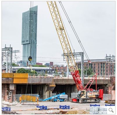 Lr 1110 - grue treilli - 110 t_1