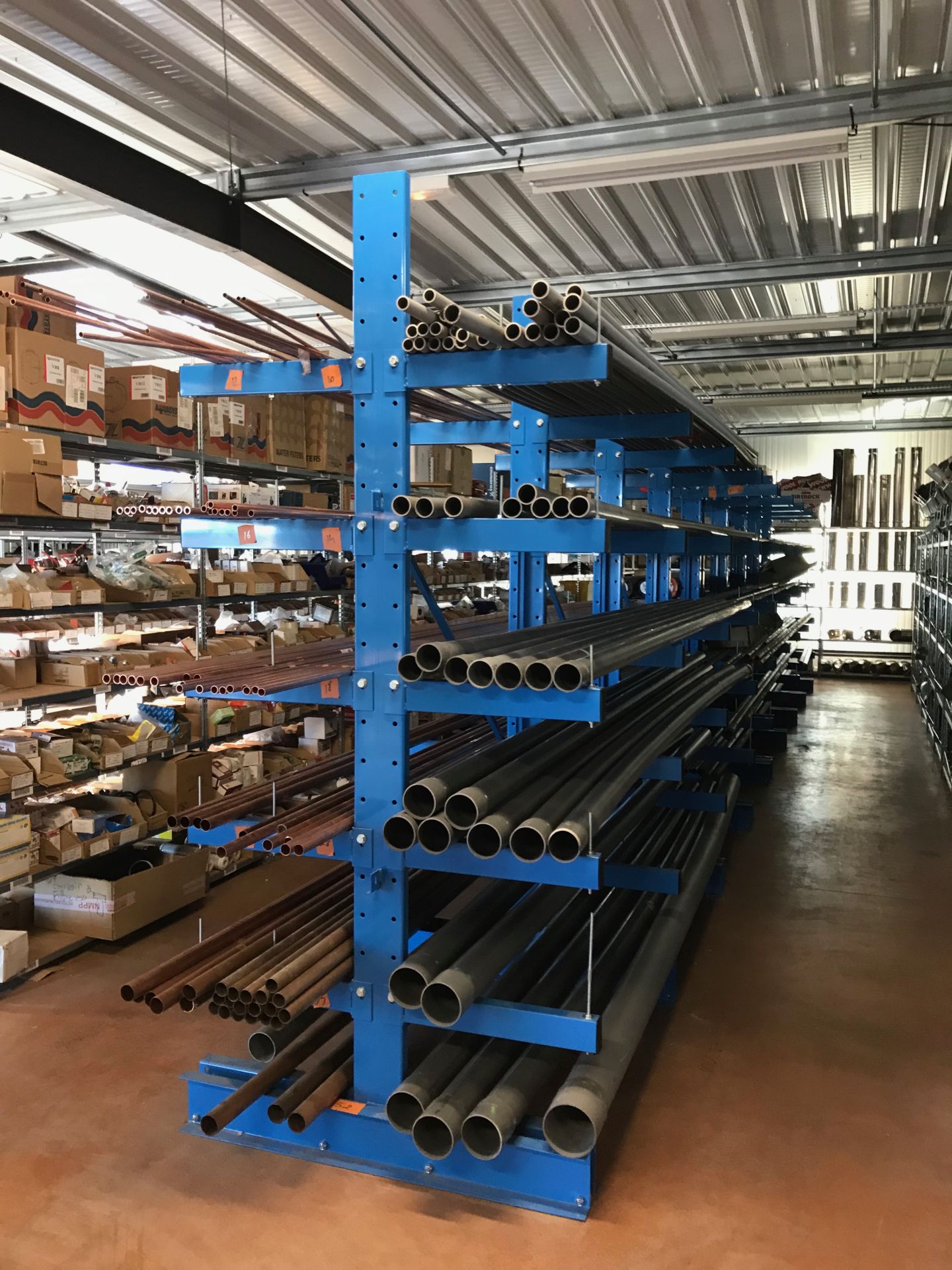 Cantilever compact - Rayonnage industriel BCCom - Stockage de charges longues_1