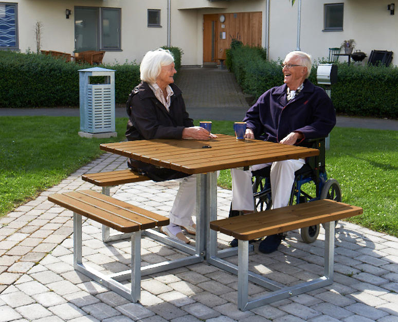 Table de pique-nique Skagen - réf 8042483 - Hags - 1360x1740x720 mm - 128 kg_1