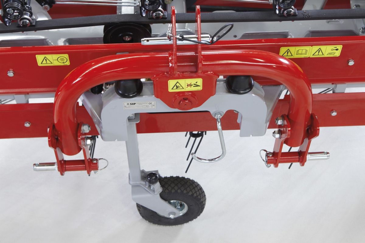 Favorit 234/234f - Andaineur à tapis - SIP - Largeur 2,30 m - 4 dents à ressort/rangée - 15 kW_1