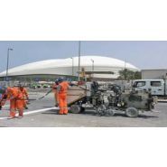 H16-3 - Machine de marquage routier Hofmann - Débit d’air jusqu’à 1000 l/min à 6 bar - Moteur diesel Kubota_1