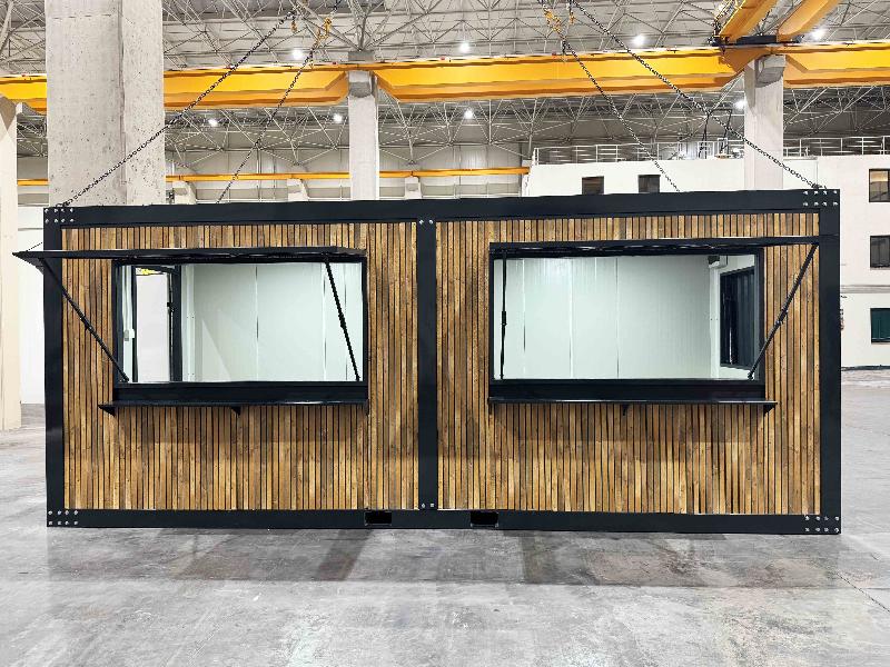 Conteneur de vente modèle IMBISS HOLZ - Isolation thermique - 14.4m² - 3 trappes de vente_1