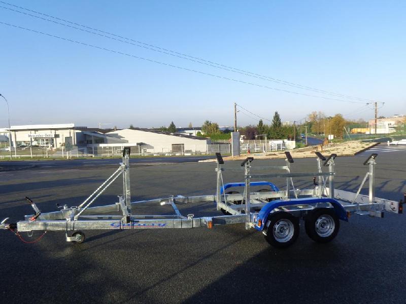Porte voilier GALAXY - G1382V / GD09V - PTAC : 1800Kg - 2 essieux - Référence - G2572V / GD16V_1