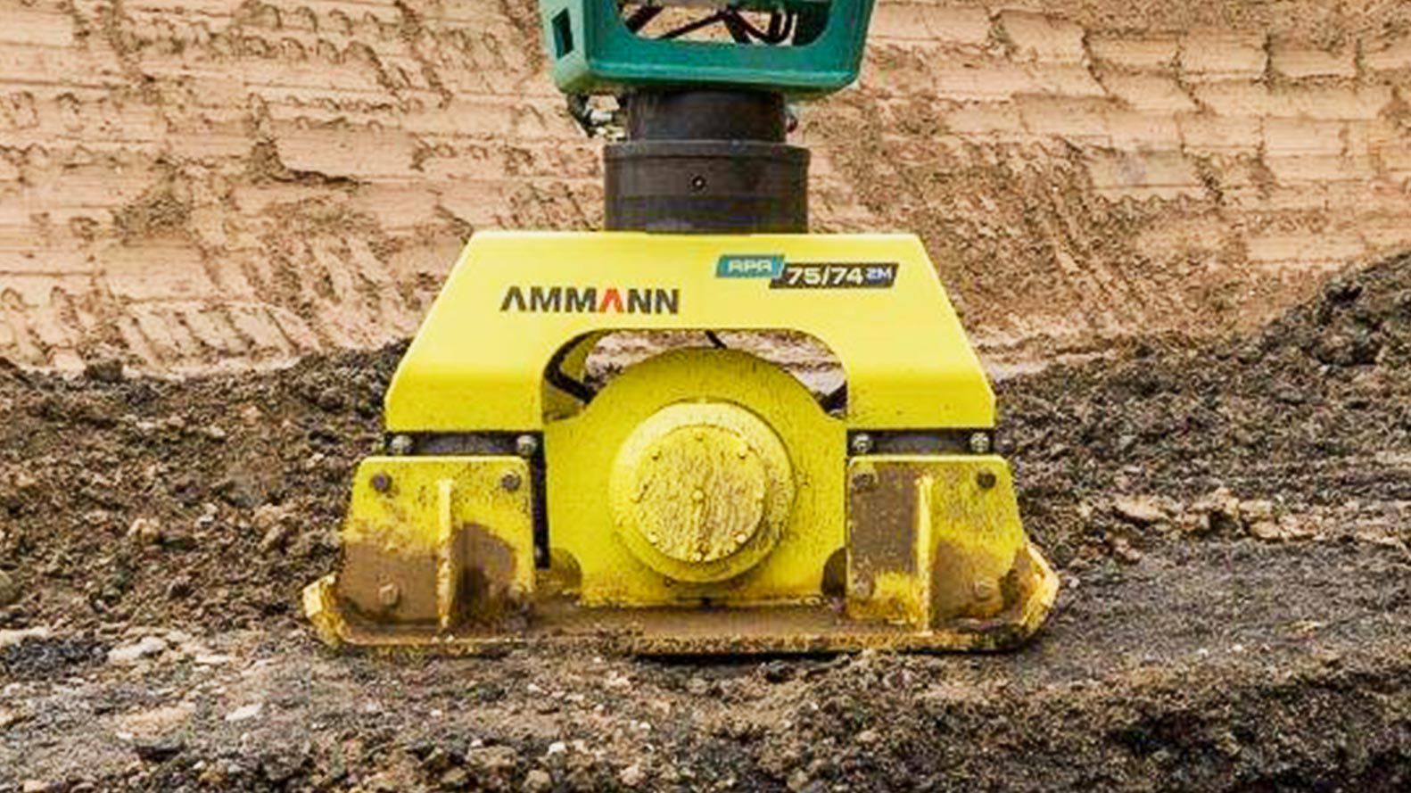 Plaque de compactage adaptable pour pelle 12 à 40 tonnes - ammann france - Apa 75/74 2m_1