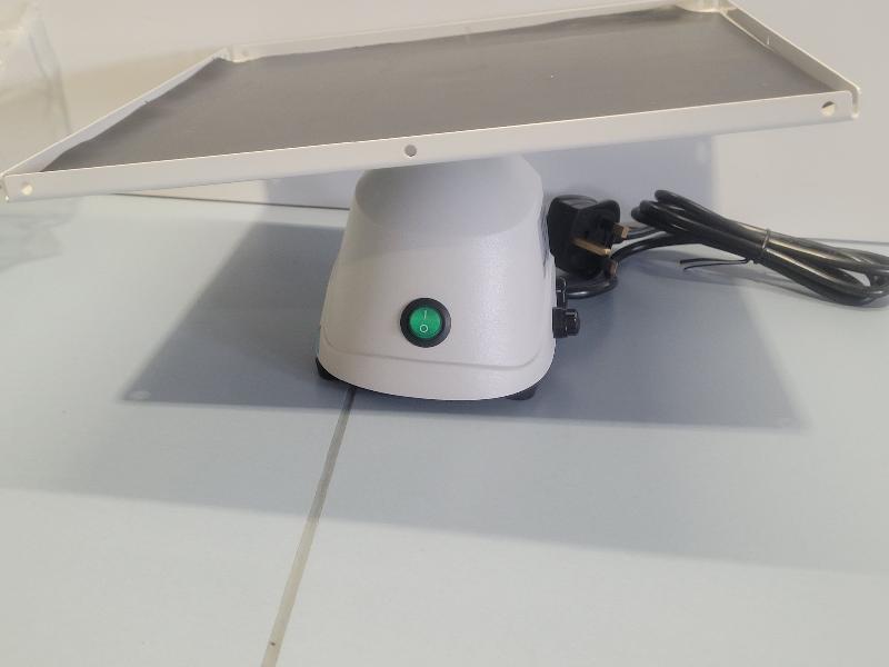 Mélangeur à bascule 3D BlotBoy B3D 1308, vitesse fixe, avec tapis plat BENCHMARK_1