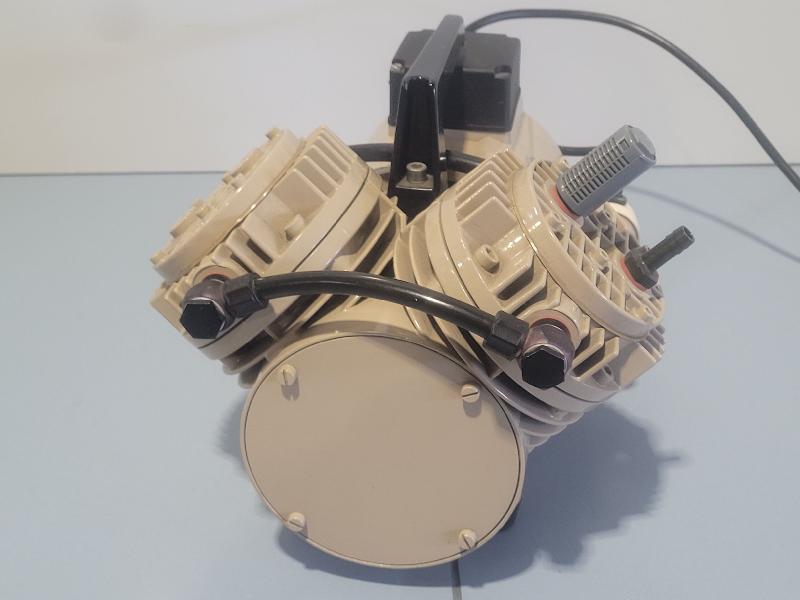 Pompe à vide à membrane KNF N035.1.2AN.18_1