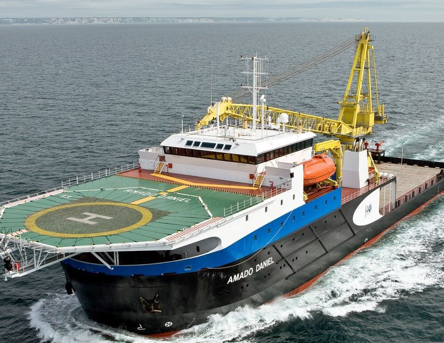 BOS 7500 - Grue portuaire offshore Liebherr - Capacité de levage max 300t - Portée max 84m_1