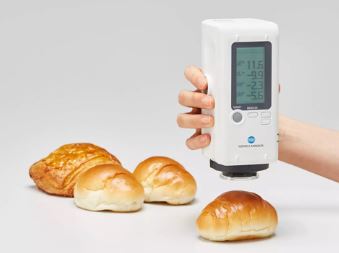 Colorimètre BC-10 PLUS pour mesurer rapidement et facilement le contraste des produits de boulangerie_1