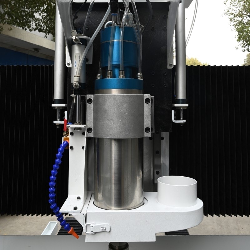 Routeur Uniworks UT 1212 ATC MS - CNC 3 axes avec changeur d'outils et cartérisation latérale_1