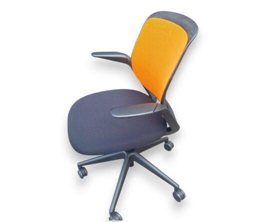 Steelcase Cobi - Chaise de réunion d'occasion avec base noire, roulettes et hauteur réglable - Ergonomique et confortable_1