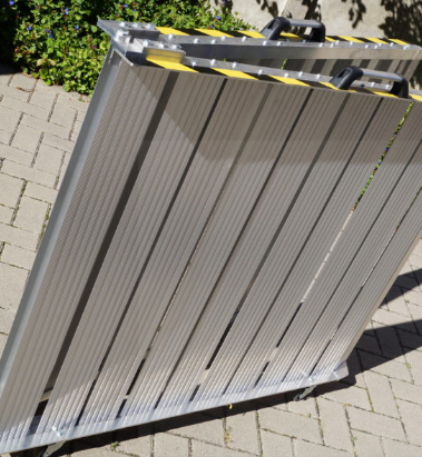 Rampe aluminium amovible pliante - modulable pour PMR et ERP - charge 450kg - largeur 80/90cm_1