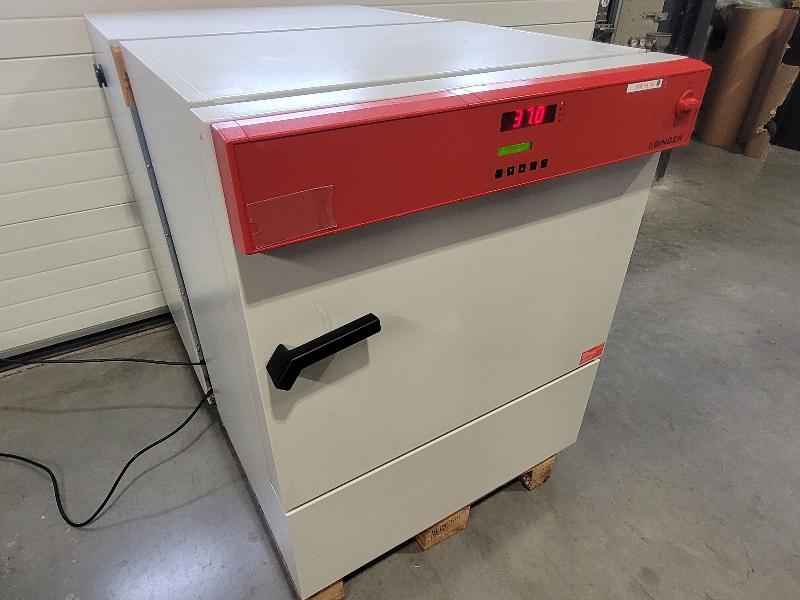Incubateur / étuve réfrigéré BINDER KB-115 avec convection forcée 100°C_1