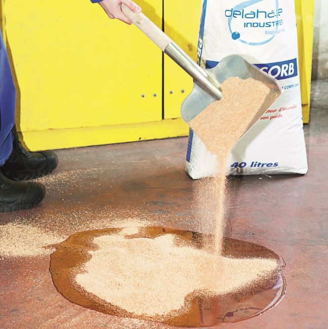 Granulé absorbant tous liquides Bois résineux 40 L avec une Capacité d'absorption de 34 LITRES - GVG020 - DELAHAYE INDUSTRIES_1