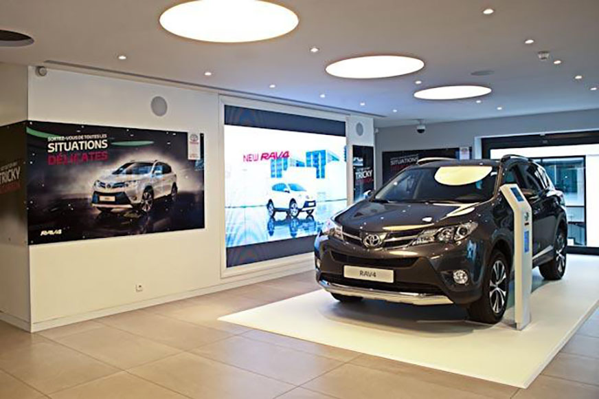 Mur d'images écran LCD - installation vitrine ou murale - format portrait ou paysage - bordures ultra-fines_1