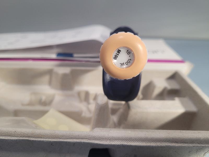 Pipette Gilson Microman E M100E 10-100 µl_1