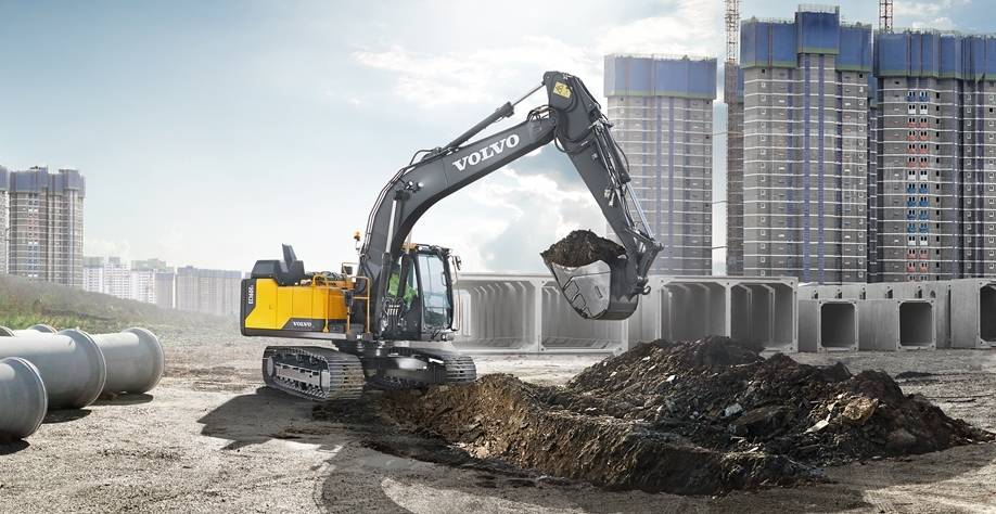 Machine de chantier Volvo EC160E avec performances optimisées