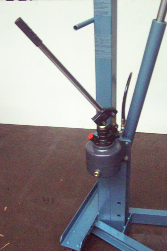 Grue d'atelier châssis V - A 510, flèche 5 positions, portée jusqu'à 500 kg_1