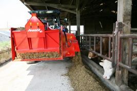 Machine agricole Dp 1650 avec capacité de 1.65 m³