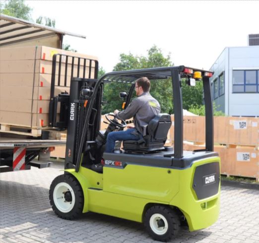 Epx20-32i chariots élévateurs électriques à quatre roues - clark - 2000 - 3200 kg_1