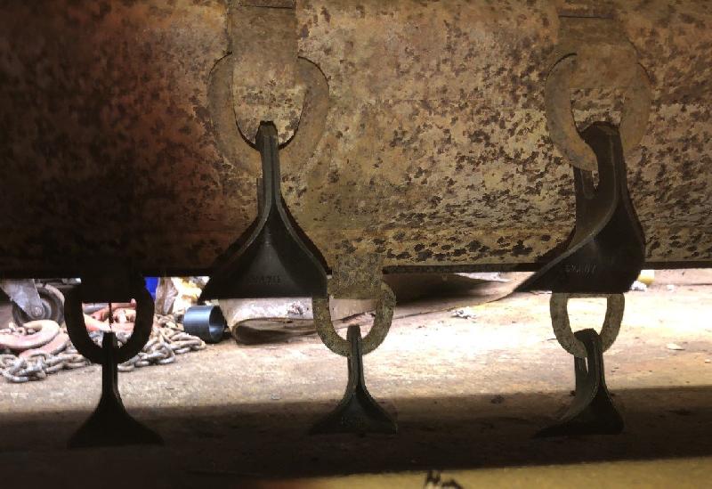 Broyeur à axe horizontal Bomford 4.50m - Occasion - Couteaux cuillères avec châssis fixe et rouleau de jauge_1