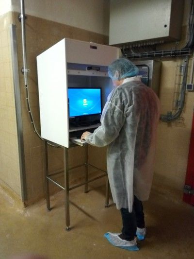 Easymonitor - armoire de protection informatique : écran, unité centrale_1