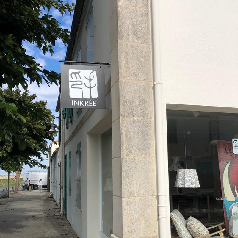 Enseigne drapeau Alu Dibond Effet Pochoir - L 50 x H 50 cm (carré)_1