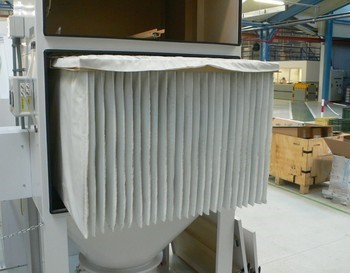 Filtres multipoches en tissus polyester non-tissés - 350 g/m² à 550 g/m² - Sonefi_1