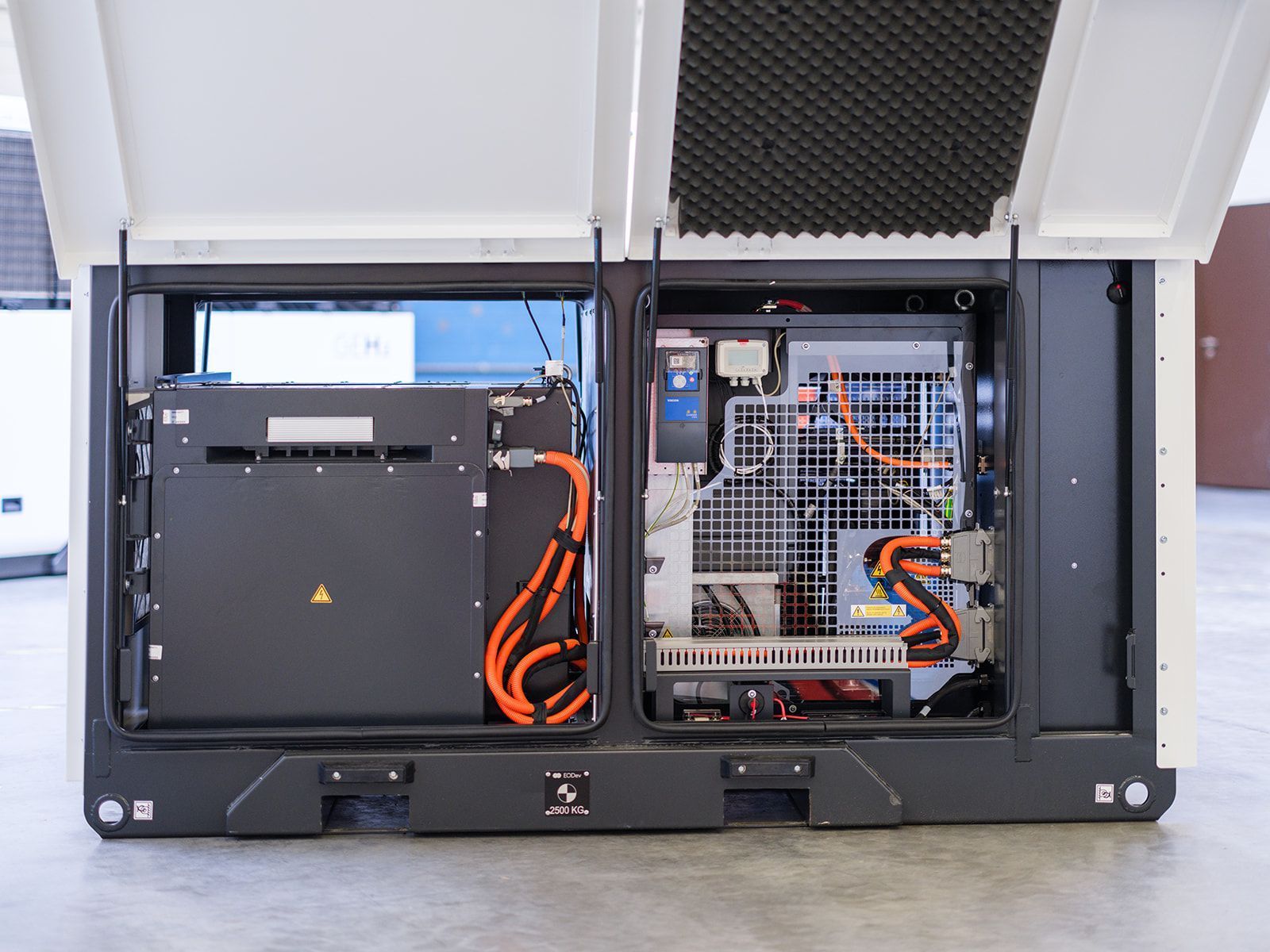 Système BESS de stockage d'énergie 120 kVa / 124 kWh - Pack Batterie 120 kVa / 124 kWh - disponible à la location_1