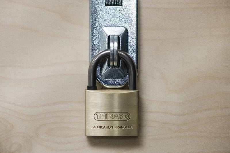 Cadenas à clé Mach 3 - 45 mm - Corps laiton monobloc - Double arage par pênes - Résistant à la corrosion_1