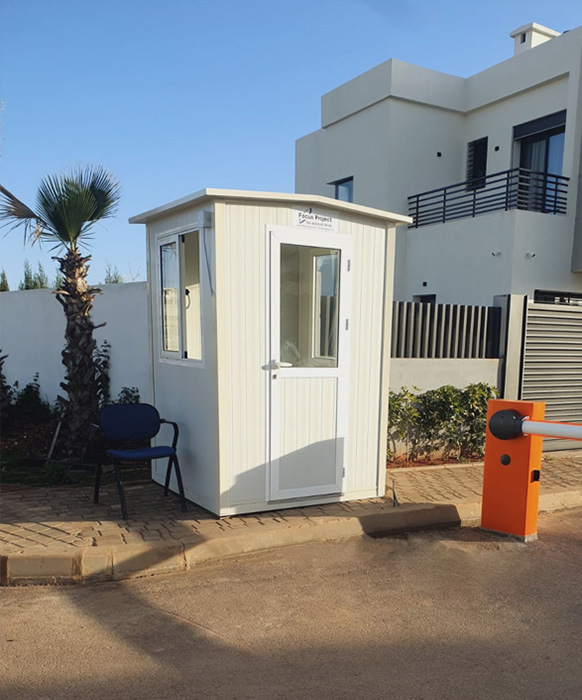 Guérite préfabriquée pour la sécurité des sites