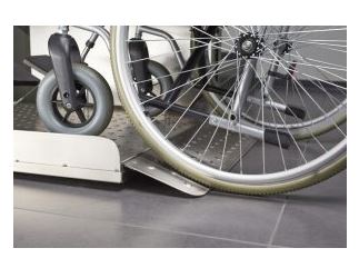 Plateforme monte escalier  courbe entièrement automatisée pour les escaliers tournants avec ou sans changement de pente_1