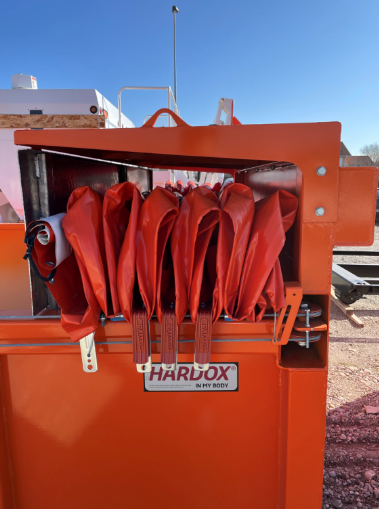 Benne tp amovible full option neuf zg0023 de cmb industrie : ne nécessite aucune modification sur votre camion (pas de circuit hydraulique ni de biellettes à souder)_1