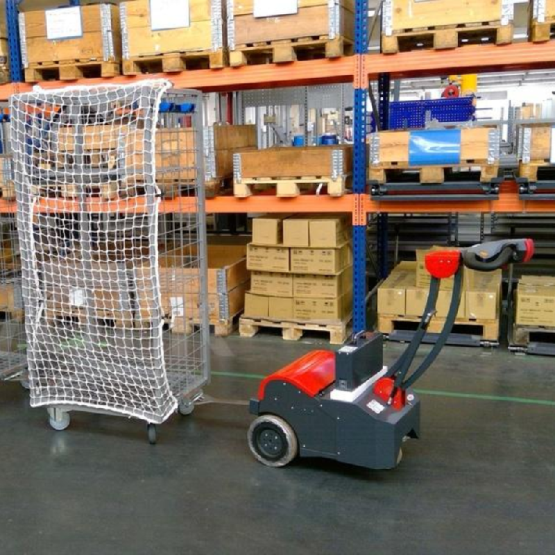 Tracteur Industriel idéal pour tracter ou pousser des chariots jusqu'à 1500 kg en Isère et Rhône  -  disponible en achat neuf et en location de courte à longue durée_1