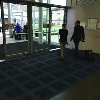 Systèmes de tapis d'entrée modulaires - Master Flex HHP? D12 692 - Notrax Noir_1