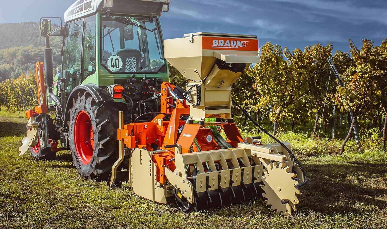 Fraises et herses rotatives - Braun Maschinenbau - préparation de sol fin et ensemencement_1