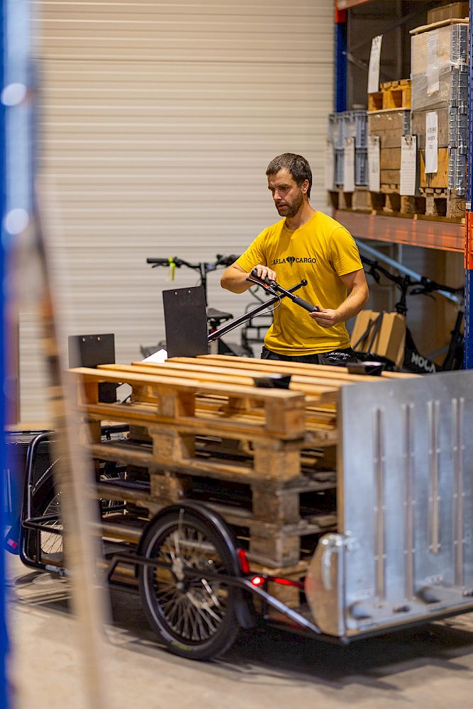 Remorque à assistance électrique eCarla Maxi - Dimensions adaptées aux palettes Europe