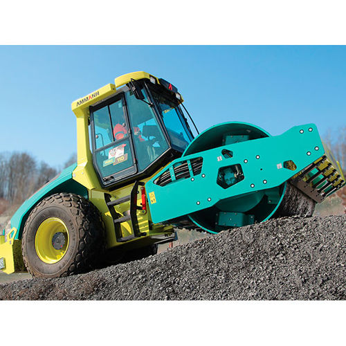 Rouleau compacteur pied de mouton autoporté ? Ammann ? 3t ? Asc30_1