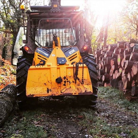 Treuil forestier hydraulique 85H Uniforest - 8.5 tonnes - Pour tracteur 68 CV minimum_1