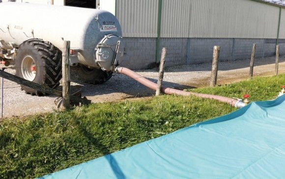 Citerne souple effluents agricoles, vinicoles et industriels - Abeko - 30 à 600 m3 - tissu PVC haute résistance_1