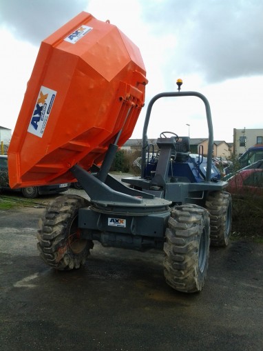 Dumper 5T - Engin de terrassement avec benne pivotante et capacité de 2900 litres_1