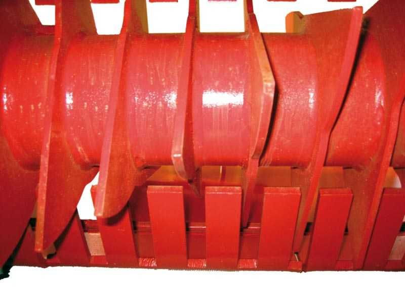 VM2 12 SL - Mélangeuse agricole large - Supertino - Poids 6900 kg avec turbine en option_1