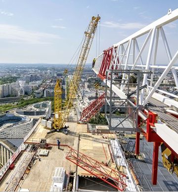 200 DR 5/10 Litronic Derrick - Grue à tour Liebherr - Capacité max. 10 600 kg - Portée max. 24,80 m_1