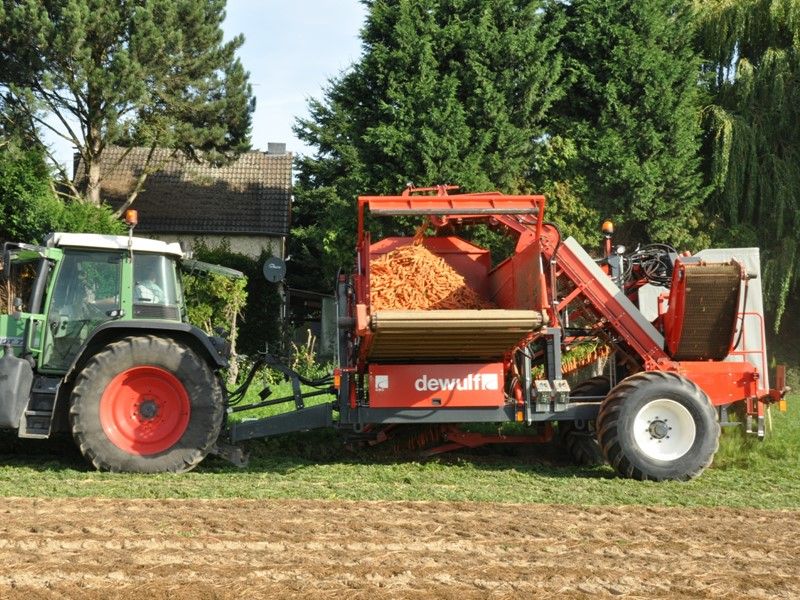 Arracheuse par préhension GBC - Dewulf BV - trémie 6 m³ - largeur 3295 mm - maniabilité maximale_1