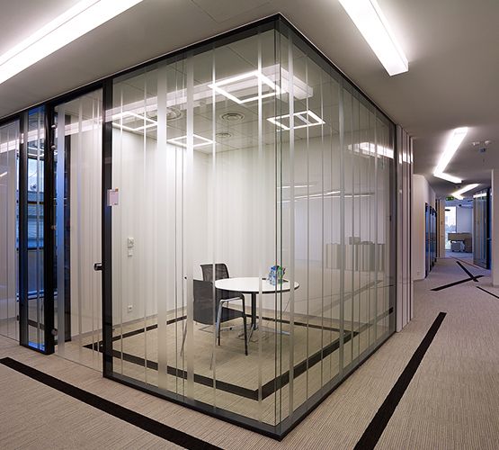 Cloison amovible vitrée H9 sans montant intermédiaire