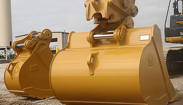 Godet d'excavation à usage normal avec lame de nivellement - caterpillar finance france - 690 mm (27 in) - poids 444 kg_1