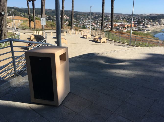 Versatil - poubelle publique en béton préfabriqué - Magourban - 65 L - finition écaillée et imperméabilisée_1