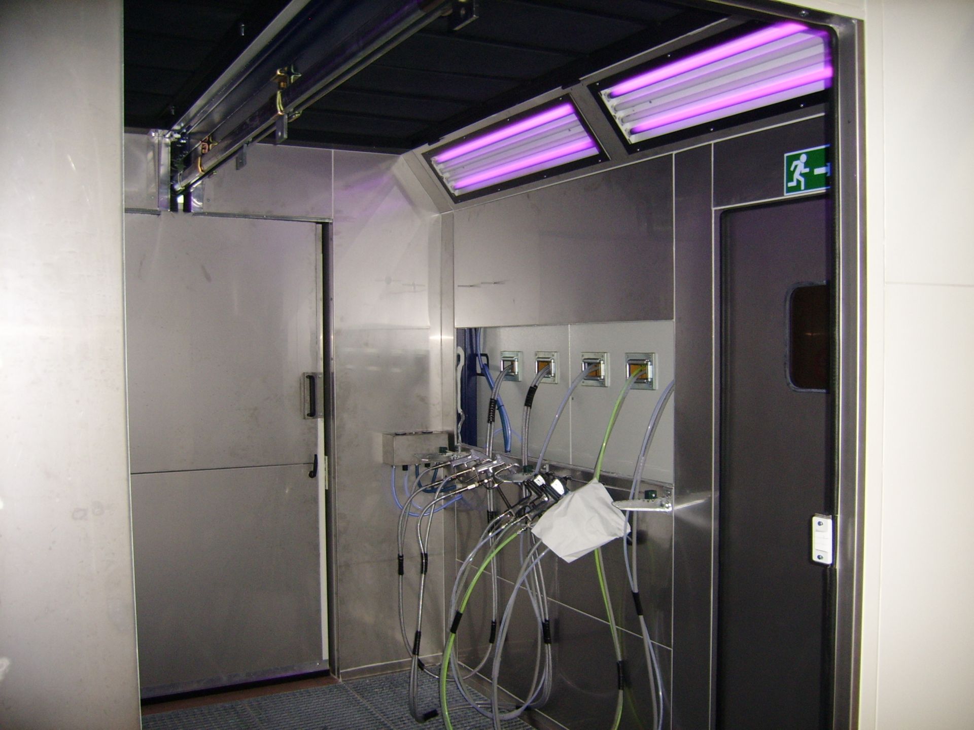 Système complet pour détection de défauts sur pièces industrielles