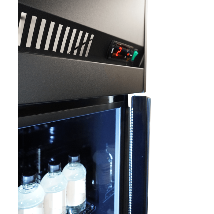 Vitrine réfrigérée murale 3 portes en noire intégral sur roulettes_1