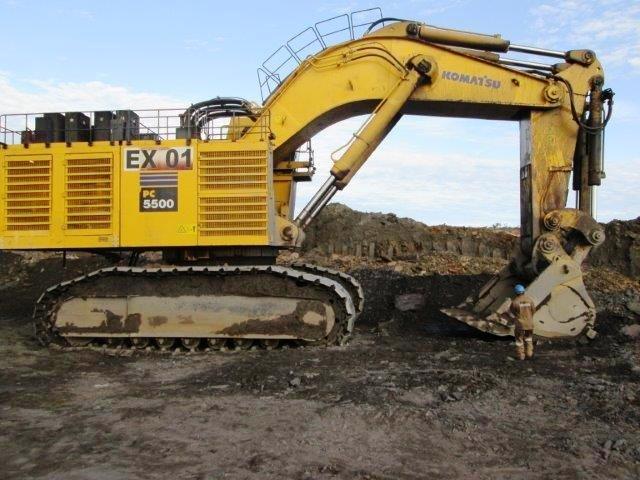Godet rétro pour pelle komatsu pc5500_1