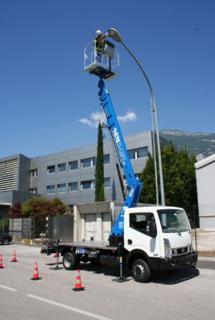 B-lift 17 camion nacelle - cte - 16,6 m_1